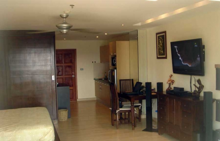 Large Lovely Studio 52 M² For Sale.Only 34 000 thb /Per Sq. M