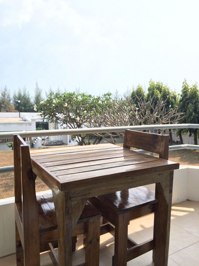 Peaceful Beachfront with Courtyard/ sea view Condominium for rent