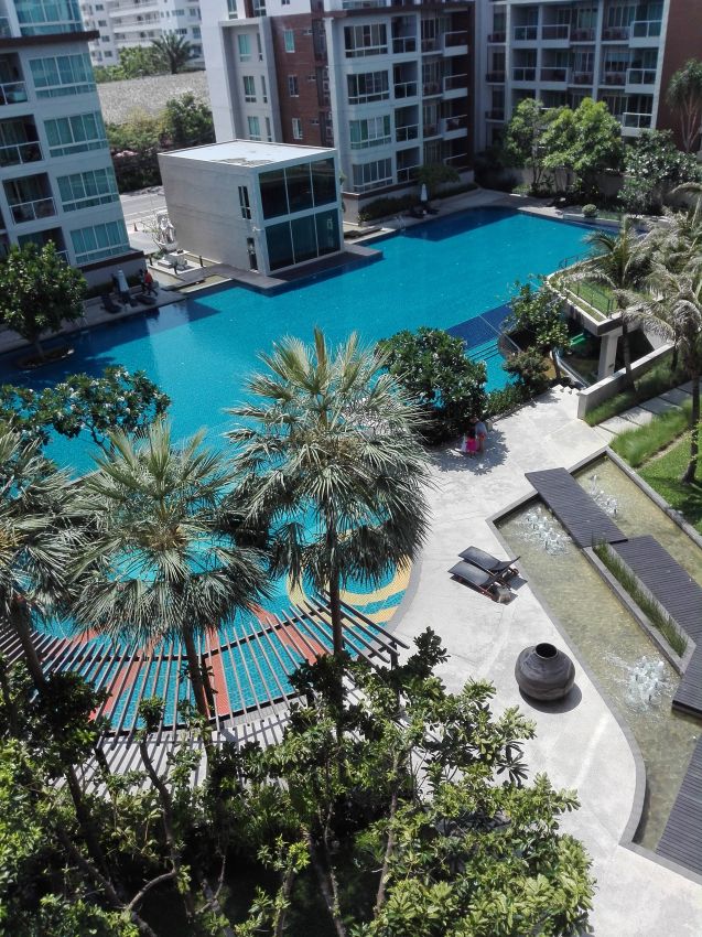 REDUCED AGAIN Seaview Apartment in Hua Hin in the Seacraze for sale
