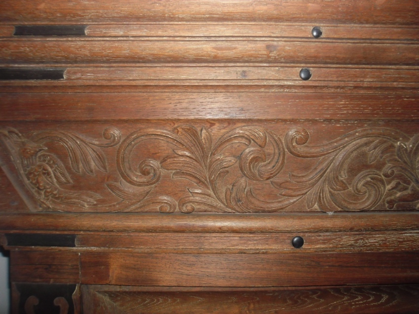 Antique oak-wood Dutch pastor's cabinet REDUCED PRICE