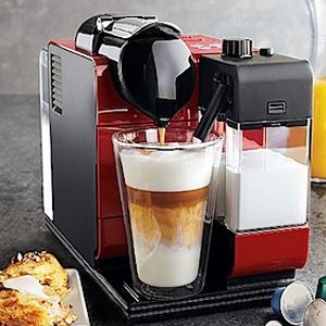 Coffee Machine Nespresso Lattissima New