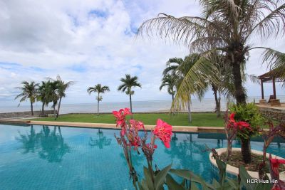 Penthouse Beach Front Hua Hin for Rent