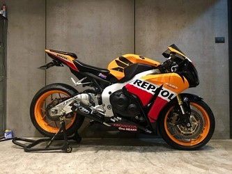 [ For Sale ] Honda CBR 1000 ABS 2014 with M4 exhaust.