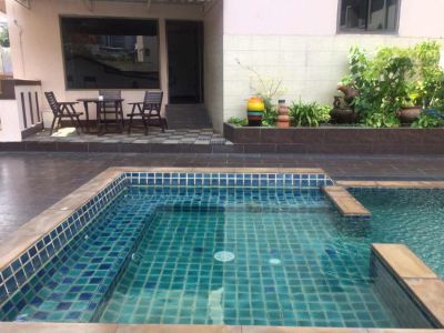 Renovated Big 3Br FF Pet Friendly Apartent For Rent Phrom Phong