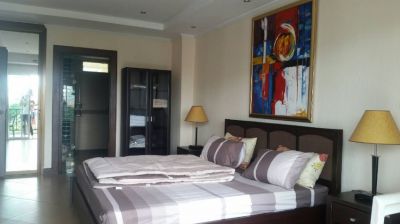 1 bed 81 sqm for rent