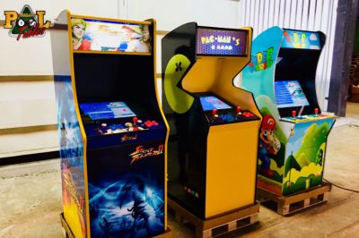 Stand Arcade Video Game