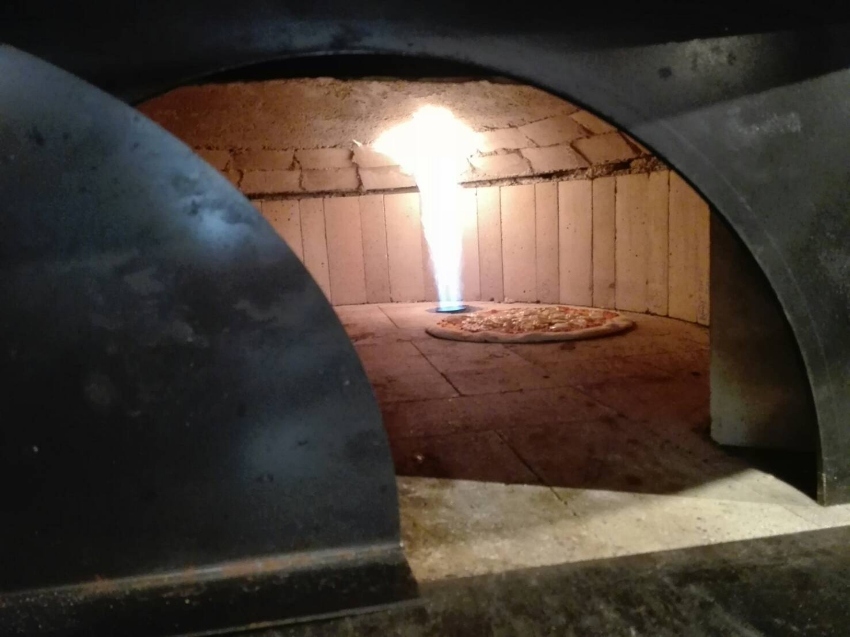 Pizza professional Italian traditional Brick Oven