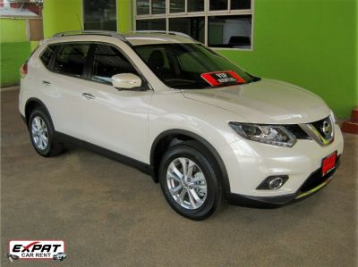 Nissan X-Trail 2.0L AT 4WD for rent