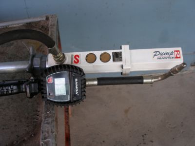 REDUCED - Pneumatic Air Powered Oil Filling Pump & Digital Fill Gauge
