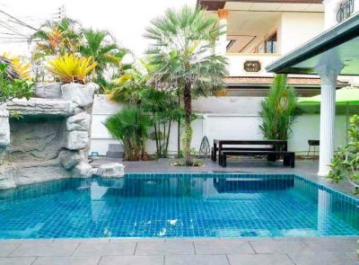 Stunning pool villa in East Pattaya FOR SALE