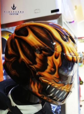 Seventh World Monster Full face hand painted airbrush E-CE helmet