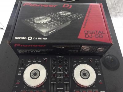 PIONEER DDJ-SB digital DJ Controller