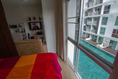 REDUCED! 1 bedroom A Space (5 min to MRT)