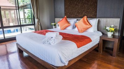 Price Reduced!! Luxury 4 bedroom pool villa close to beach