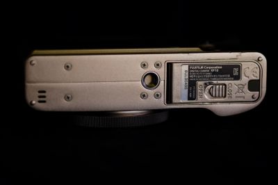 New Fujifilm XF10 Digital Camera (Champagne Gold)