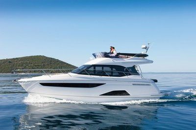 New Bavaria R40 Fly Luxury is now available for immediate delivery,