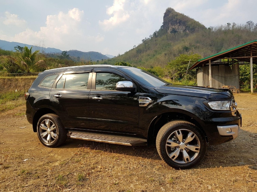Moving Sale Ford Everest 3.2 Liter like new only 10 Months old | Cars ...