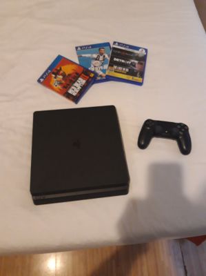 PS4 and 7 game bundle
