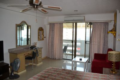 Condo Yensabai Condotel available for rent 10000 Baths/ 6 months/1Year