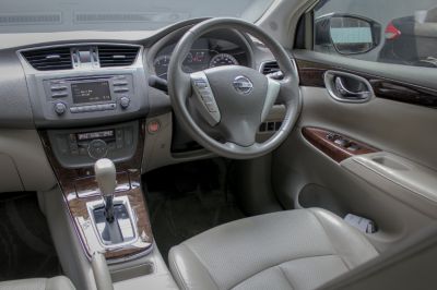 2013 Nissan Sylphy 1.8 (Year 12-16) V Sedan AT