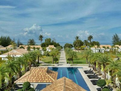 Breathtaking 4 Star Beach Resort for sale  