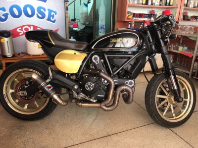 Ducati cafe racer custom