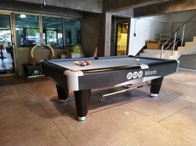 Mustang 7ft Pool Table
