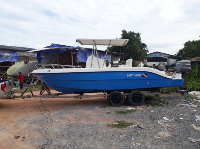 23 FT Fast Fisher /Dive Boat. Centre Console Yamaha 150 HP For Sale.