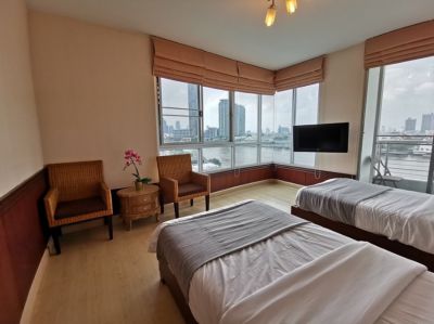 2 beds river view for rent a  Supalai River Place Condominium Bangkok 