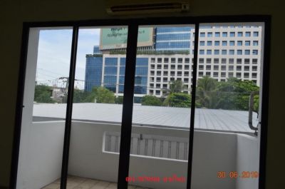 Sale ​​home office 4 floors, 30 square wah, near expressway 