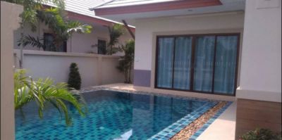 Nice but Cheap 3 Bed. Pool House For Sale!!