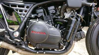 Honda VF750 Cafe / Custom  