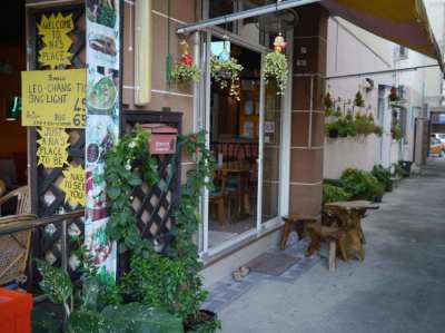 Na's Place, Guest House ,Bar and Restaurant for sale in Bang Saray