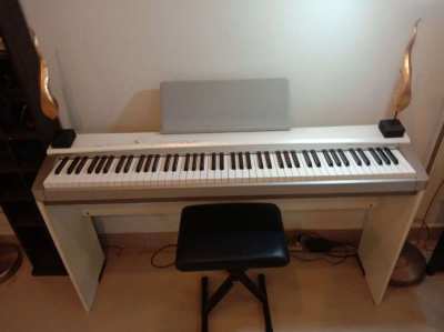 Casio Privia full size digital keyboard. Many voices inc, Grand Piano.