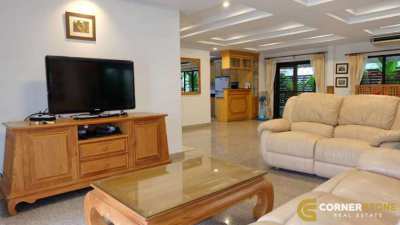 #1164 Beautiful Village Private Pool 4Bed For Rent @ Central Park 4