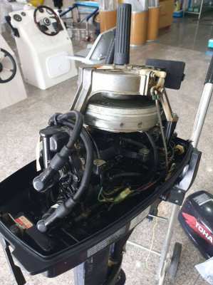  TOHATSU 9.8HP engine for sale (Great condition with no issues)