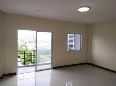 Shop House for rent 25,000 baht