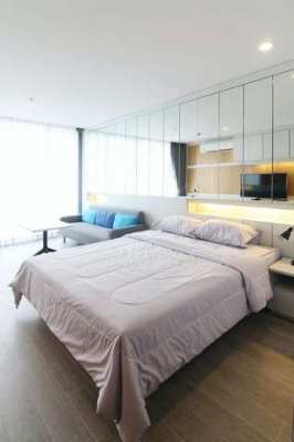 Condo for rent Bangkok, Noble Revo Silom just 200 M. to BTS Surasak, B