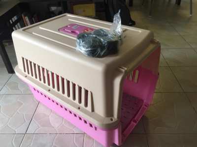 Dog cage/carrier