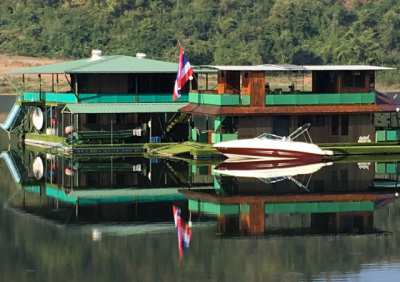 Unique Off The Grid Private Fully Sustainable Houseboat - ฿3,900,000