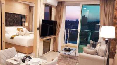 City Garden Tower High Floor Seaview Luxury Condo - Corner Unit