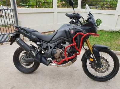 Reduced Honda Africa Twin CRF 1000 L DCT