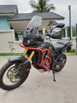 Reduced Honda Africa Twin CRF 1000 L DCT