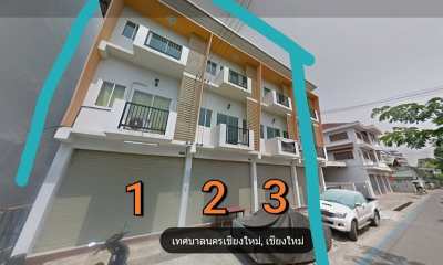 Commercial building for sale in Chiang Mai, beautiful city, 3 floors, 126 square meters, 3 units for sale.