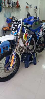 YZ125, 2007 Alloy Frame. My sons bike, complete overhaul top to bottom