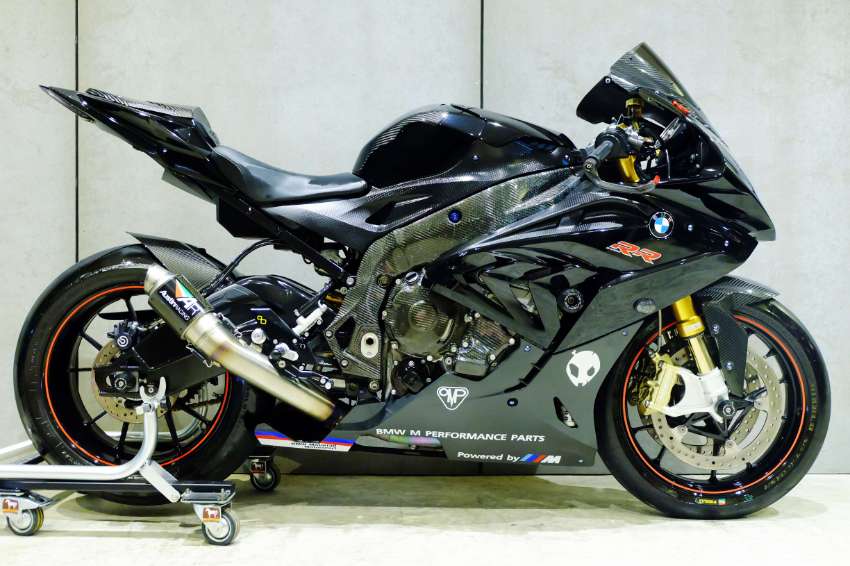 BMW S1000RR 2016 with AR GP2 Full system exhaust! | 1000cc