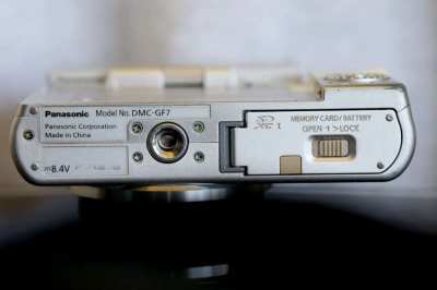 Panasonic DMC-GF7 camera body GF7