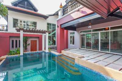 Fantastic 3 bedroom property available in Pratumnak HIll Pattaya !