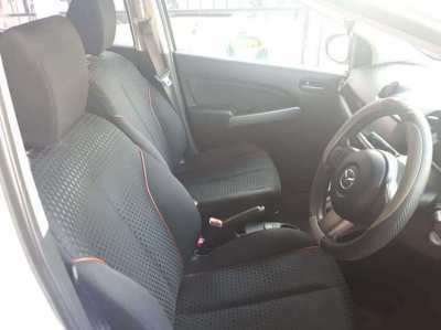 Mazda 2 sports 2013, never had an accident. Full multimedia package 