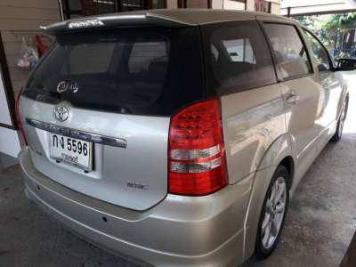 Toyota Wish 2005, a real bargain